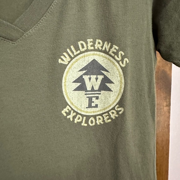 Disney Wilderness Explorers t-shirt - Picture 3 of 5